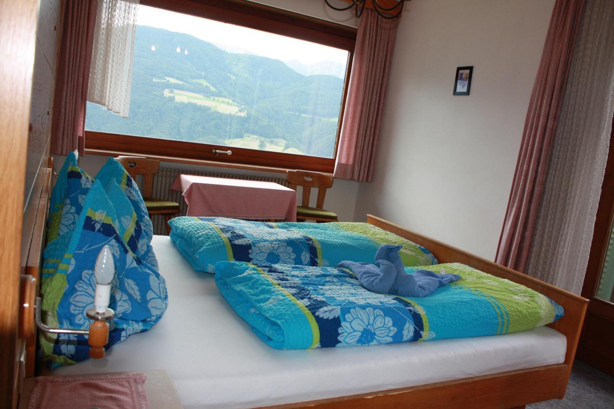 Gasthof Hotel Woehrmaurer Feldthurns Room photo